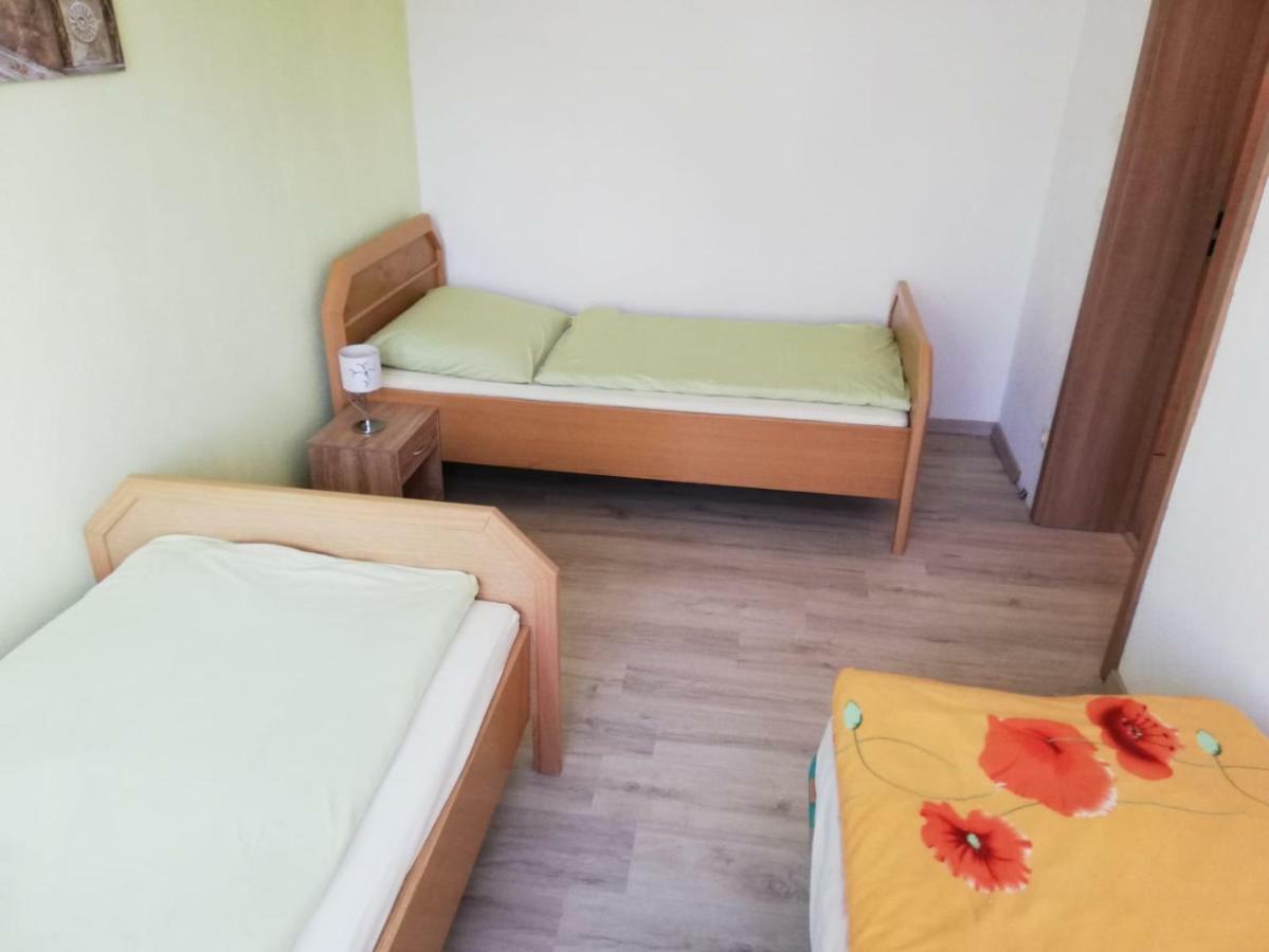 Ferienwohnung, Monteurwohnung Grossrohrsdorf Eksteriør bilde
